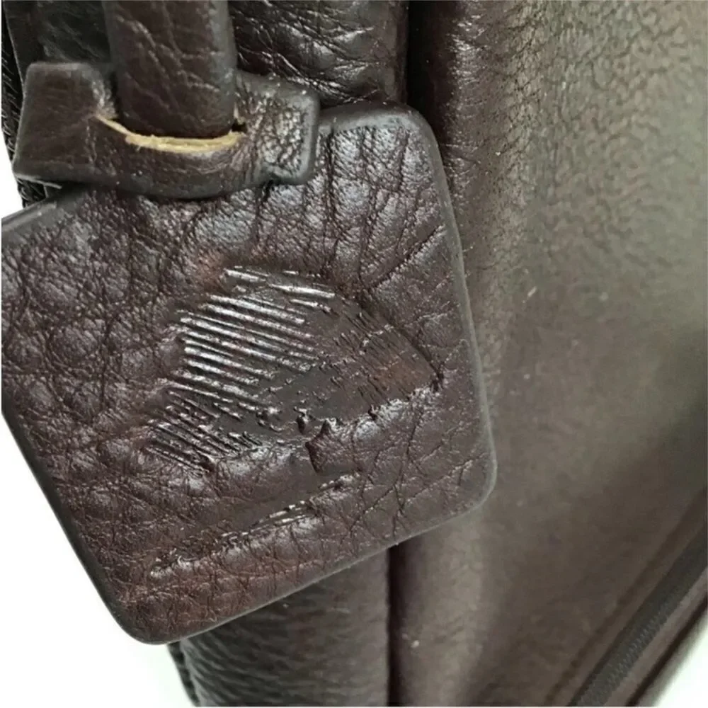 Levenger Brown Laptop Bag Briefcase Adjustable Shoulder Strap